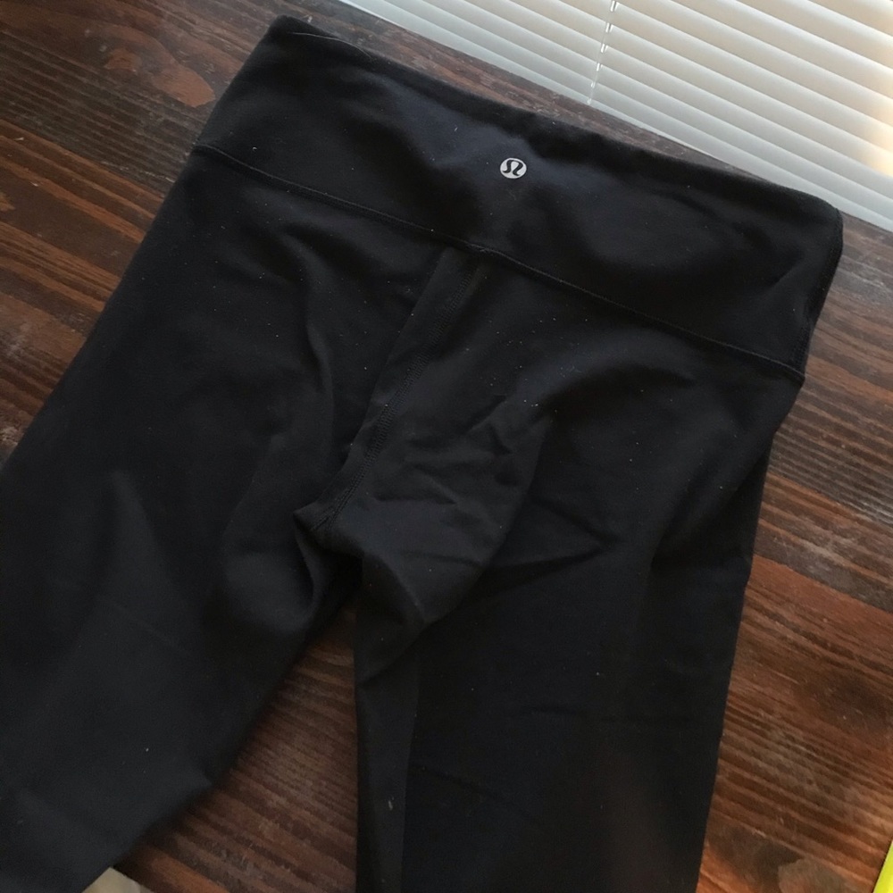 Lululemon Wunder Under Black Leggings